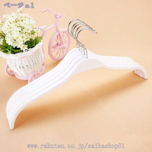 ハンガー おしゃれ 軽い 変形にくい 50本組 ハンガー 洗濯ハンガー 軽い 防風ハンガー 肩部分に凹み付き かたくずれ防止 型崩れ防止 デニム適用 PP 室内外両用 ピンク RaogtCYU