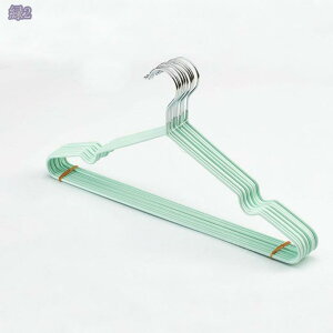 500円OFFクーポン ハンガー 10本 すべらない 収納 おしゃれ セット 洗濯ハンガー 衣類ハンガー 多機能ハンガー 滑り止め 変形にくい 物干しハンガー 曲がらな 超強い荷重 乾湿両用 PVCハンガー