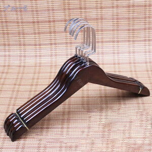 ハンガー ズボン省スペース 木製ハンガー 収納ハンガー 物干しハンガー 天然の美しい木目 型崩れ防止 衣類変形にくい 軽量で耐久性があります 頑丈 跡つかない 汎用性が超高い バスタオル