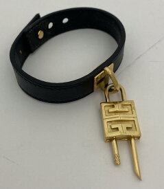Givenchy ミニ ロック メタル　レザー ブレスレット　ジバンシー　ジバンシィ　【中古】　中古Bランク