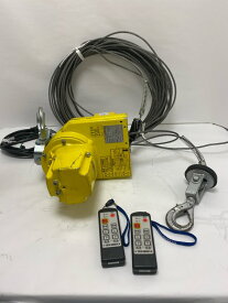 トーヨーコーケン ベビーウインチ　TKK　BW-200WR 30M BW-200WR(30M)　【中古】　中古BCランク　通電にて動作確認済　中古品のため傷があります　取り切れない汚れあり　カバー付き　元箱にて発送　リモコン2個（一個ねじ欠品）