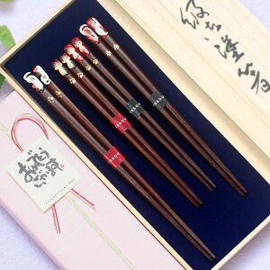 【名いれ無料】一双 箸 親子箸 蒔絵 猫 黒・赤・子供2膳 4膳 桐箱入り 家族箸 かわいい ネコ おしゃれ 高級 家族お揃い プレゼント