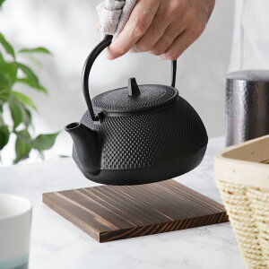 【名入れおまけつき】 南部鉄器 鉄瓶 鉄瓶兼用急須 5型 新 アラレ 650ml ガス火 IH対応 瓶敷名入れおまけ 白湯 鉄分補給 おしゃれ モーニングルーティン 霰 アラレ あられ 鉄急須 岩鋳 南部鉄瓶