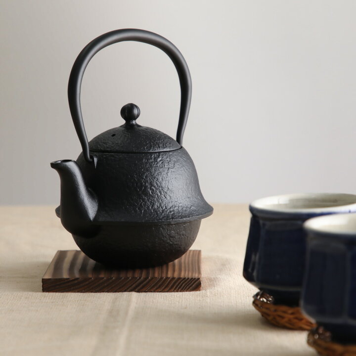 楽天市場】鉄急須 鉄瓶 丸釜肌 黒 南部鉄器 及甚 兼用瓶 0.4L やかん 