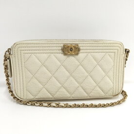 【中古】CHANEL チェーンショルダーバッグ ボーイシャネル 肩掛け レザー ホワイト A84069