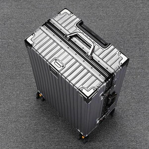 y{zX[cP[X M   y ^ L L[obO L[P[X TSAbN n[hP[X e É s o rWlX  t[