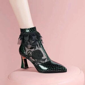 V[Y T_ q[pvXtĂ̐VnCq[bV̗ȌCT_[X[XhJ̑ƉČC  fB[X ؍t@bV