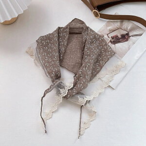 �����I�ȃV���N�X�J�[�t�ƉԂ̃��[�X�̃G�b�W�O�p�`�̃X�J�[�t�w�b�h�X�J�[�t���w�����S�̏t�ƉĂ̐V�����t�����X�̃��g���ȕ��͋C�̊��o