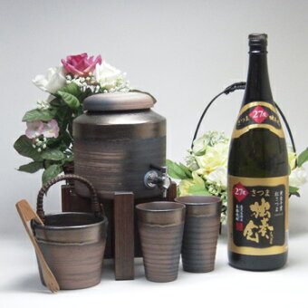 焼酎サーバー2000cc備前金彩(専用木台付き)ペアグラス陶芸作家安藤嘉規作伝統の萬古焼き(さつま無双本格芋焼酎さつまりさいたる独奏会1800ml)【smtb-TK】【楽ギフ_包装】