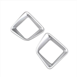 yzRUIQ Y V^ Zi C28n p  Z^[R\[  hNz_[ Jo[K[jbV Nissan Serena p ݌v