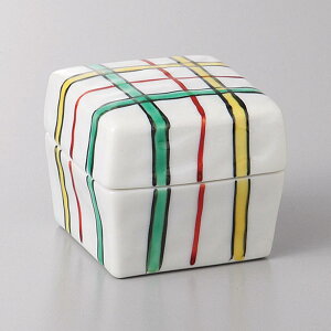 ʊiq 4cm  Wt 4.2x4.2x4cm { a̓  W ό`e