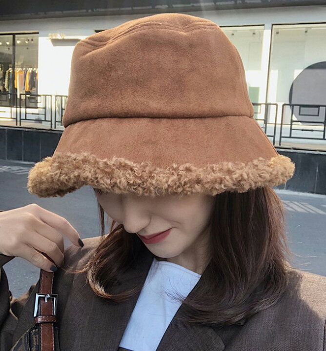 楽天市場 秋冬物新作 レディース フェイクスエード ボア ハットふわふわ 帽子 バケットハット フワフワ もこもこ スェード フリース 毛足長 防寒 あったか 無地 オシャレ 厚手 カジュアル 可愛い 秋 冬 ブラウン アイボリー ブラック ライトブラウン Sakuraファッション 楽天市場 秋冬物新作 レディース フェイクスエード ボア ハットふわふわ 帽子 バケットハット フワフワ もこもこ スェード フリース 毛足長 防寒 あったか 無地 オシャレ 厚手 カジュアル 可愛い 秋 冬 ブラウン アイボリー ブラック ライトブラウン Sakuraファッション