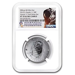 2019-D �A�|�� 11 �� 50 ���N�L�O �n�[�t�_���[ PF-70 NGC