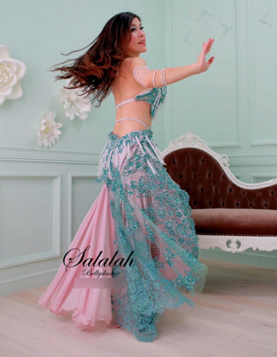 楽天市場】【☆SALE☆50％OFF☆】Hallah ベリーダンス衣装 一体型 