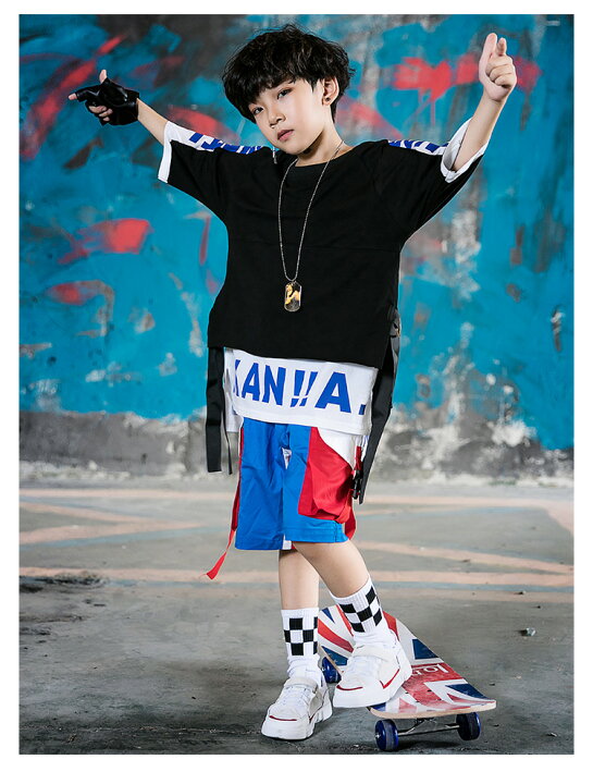 楽天市場 ダンス衣装 キッズ Hip Hop ストリート系 上下２点セット ハーフパンツ 子供 セットアップ ロゴt 半袖 半ズボン トップス ブラック ブルー レッド Tシャツ アメリカン ダンスウエア イベント B系 ブレイクダンス チーム スポーツウェア シンプル 男の子
