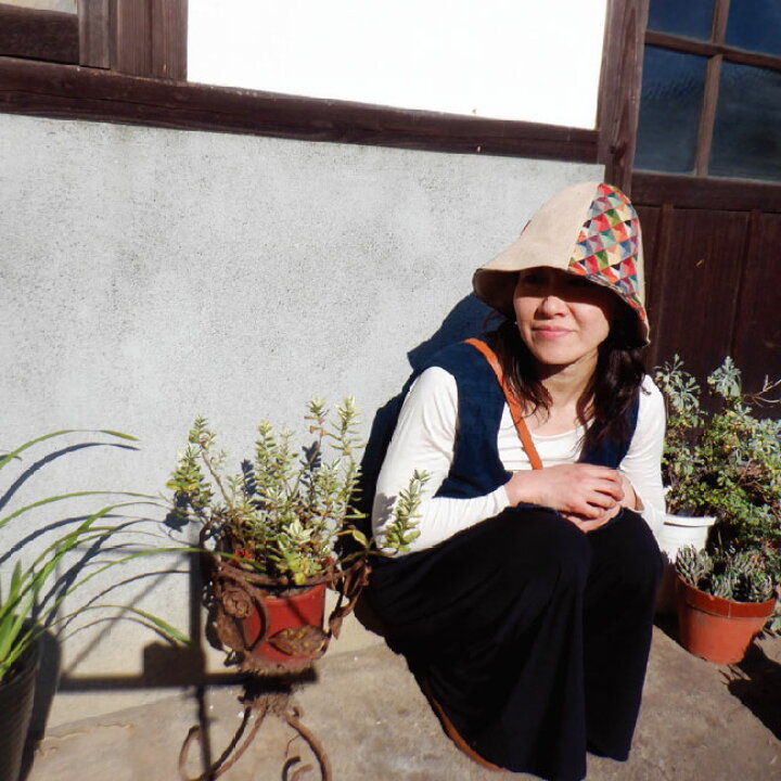 楽天市場 エスニック チューリップハット レディース メンズ 大きいサイズ バケットハット エスニック アフリカ ボゴラン 泥染め モン族 ナガ族 ハット帽 男女兼用 つば広 アウトドア 帽子 ハット 春夏 Uv 運動会 紫外線対策 日除け Uvカット 海 Salama