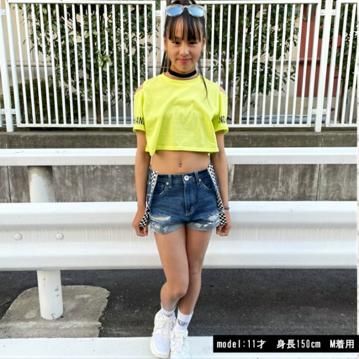 楽天市場 日本製 綿100 肩あき袖プリントショートt メール便8 ショート丈 ｔシャツ 短め クロップド丈 半袖 へそだし キッズ ジュニア ガールズ 女の子 ダンス ヒップホップ ダンスウェア 衣装 肩出し ロゴ 派手 ネオンカラー 蛍光 コットン オルチャン 韓国