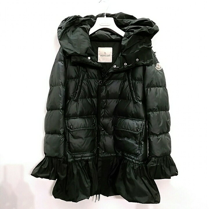 楽天市場】【モンクレール】 【MONCLER】セレブな希少品のフリル付き 