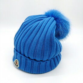 【新品】【今だけ値下げ！】モンクレール ニットキャップが入荷しました 【新品】フェイクファーのポンポンが超かわいいー!! A9327 ビーニーキャップ ニット帽 帽子 リブ編み スキー帽 MONCLER 【送料無料】