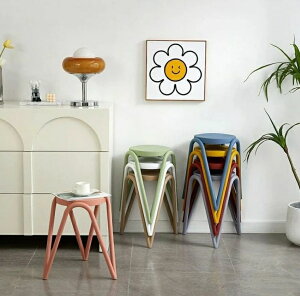 }OlbgubN C 4ޑIׂ }Olbg ΃ubN q mߋ c   ̎q j̎q 