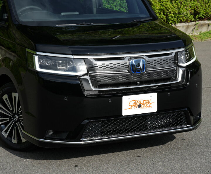新車外し 未使用品 ステップワゴン スパーダ RP系 フロントグリル モール