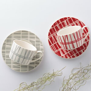 tBC\yAR[q[Zbg FIN10C-1lC  H  m e[uEFA mM ̏íA[J[шϑqɂ̔łB