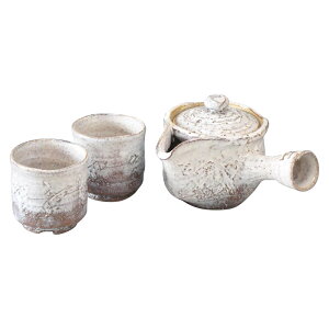 āry푵 Y-5lC  Hi  a e[uEFA aM ̏íA[J[шϑqɂ̔łB