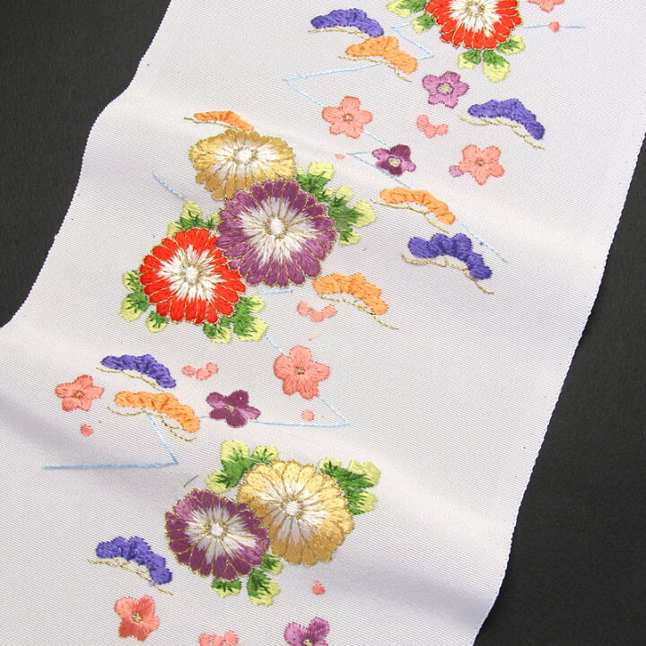楽天市場】【ポイント5倍 クーポン発行】松竹菊 金糸入り手刺繍半衿 