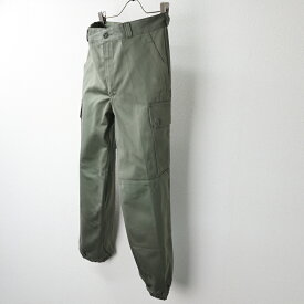 フランス軍. F-2コンバットパンツ[OD] サイズ 76 80《実物・新品(未使用品)》　フランス FRA 新品 デッドストック 放出品 サープラス ユーロサープラス 軍モノ カーゴパンツ　エスアンドグラフ