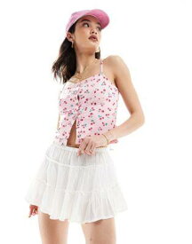 Pull&Bear tiered mini rara skirt in white レディース