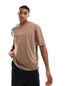 エイソス ASOS DESIGN oversized t-shirt in brown with text chest print メンズ