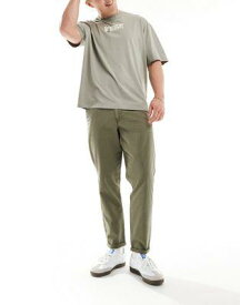 エイソス ASOS DESIGN classic rigid washed chino in khaki メンズ