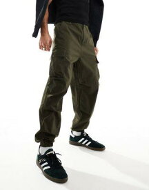 エイソス ASOS DESIGN oversized tapered cargo trousers in khaki メンズ