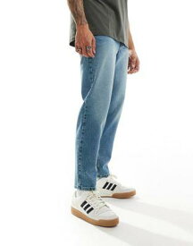 エイソス ASOS DESIGN tapered jeans in mid wash blue メンズ