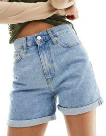 カルバンクライン Calvin Klein Jeans mom denim shorts in mid wash レディース