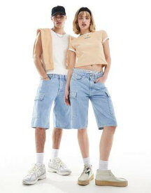 カルバンクライン Calvin Klein Jeans Unisex 90s cargo skater shorts in light wash - ASOS Exclusive ユニセックス