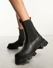 Public Desire Wonder chunky chelsea boots with contrast stitching in black レディース