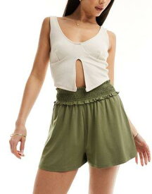 エイソス ASOS DESIGN shirred waist flippy shorts in khaki レディース