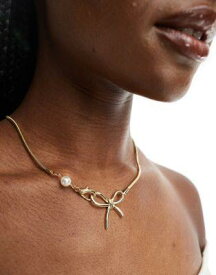 Pieces faux pearl and bow detail necklace in gold レディース
