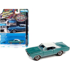 Johnny Lightning 1/64 Car Muscle Cars USA 1967 Oldsmobile 442 W-30 Aquamarine