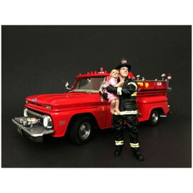 American Diorama Figurine Firefighter Saving Life with Baby For 1:18 Models