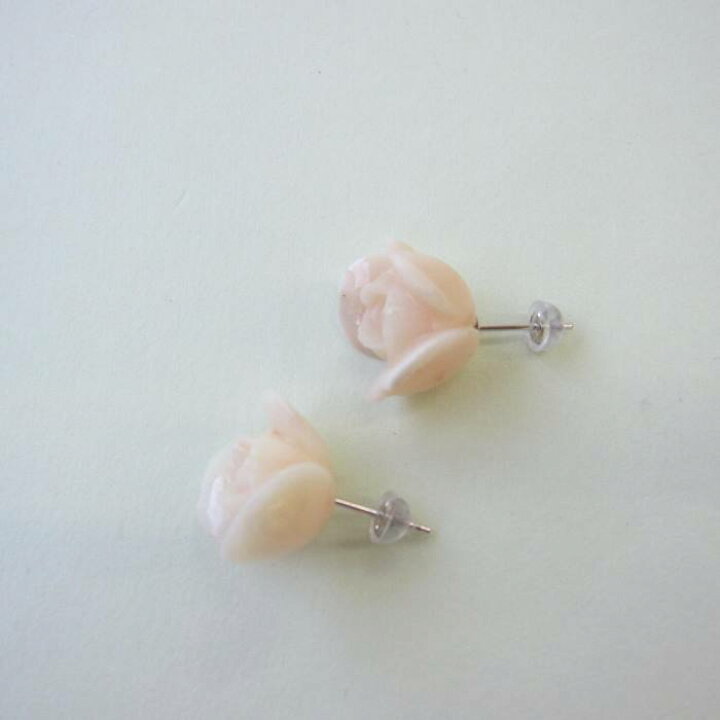 楽天市場】ミッド珊瑚 薔薇のつぼみ ピアス 直結 K14WG バラ ばら 宝石 