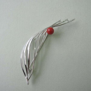 { mYԎX u[` 6.6~ SILVER ΃TS X荥 җ a j   3̒a Mtg v[g 35N XEl