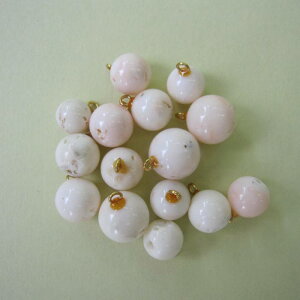 ミッドサンゴ ナチュラルパーツ.(約8.5〜12ミリ) 「15個セット・ 9ピン付き」 宝石サンゴ 珊瑚婚 還暦 誕生日 御祝 厄除 御守 3月の誕生石 ギフト プレゼント 結婚35周年 珊瑚職人