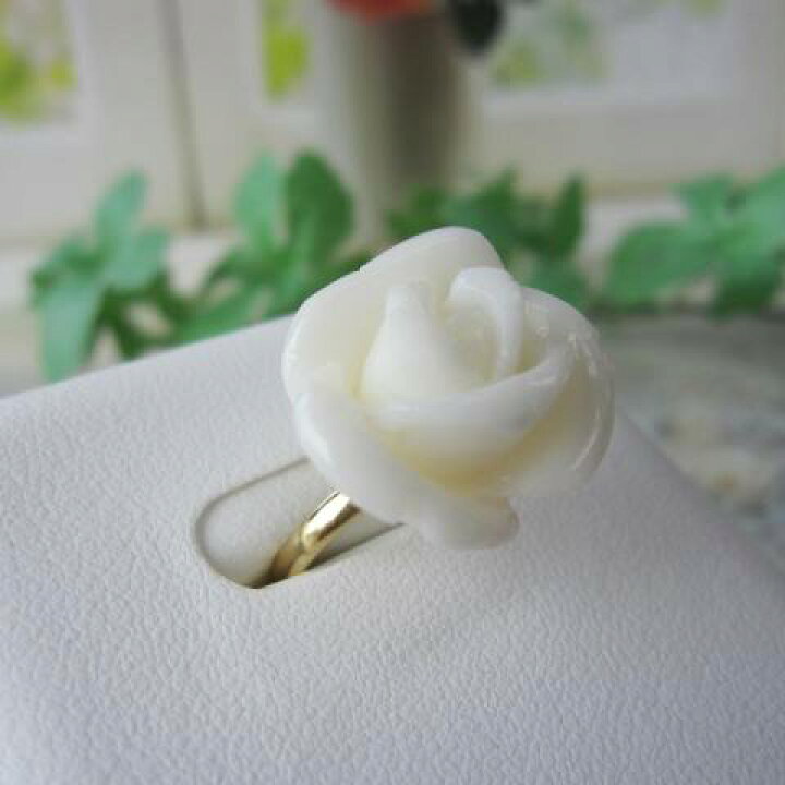 楽天市場】白珊瑚 豪華 バラの花の指輪 ・リング K18 ばら 『宝石 