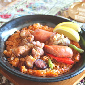 スペイン産栗豚とチョリソーのパエリア1人前 / 冷凍グルメ　スペイン料理　ピリ辛　ジューシー　お一人様グルメ　おうちランチ　ディナー　レンチンごはん　冷凍　惣菜