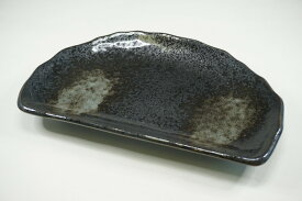 黒白吹き　半月皿　美濃焼　日本製　焼物皿　長角皿　和食器 かっぱ橋 料理道具のデパート三起堂 煌彩