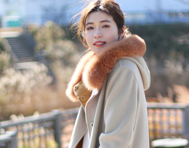 大幅値下げ中！超美品リバーシブルファーコートYuki Belle Femme  