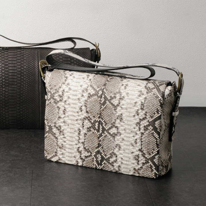 楽天市場】メンズ 本革 ショルダーバッグ A4 対応 ダイヤモンド  