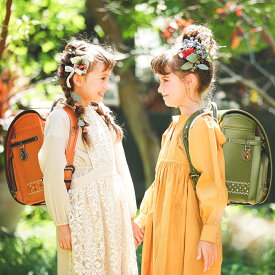 2022ニノニナランドセル『リトルベリー』☆身幅調整が出来るランドセル☆日本製／フィットちゃん／ワンタッチロック／A4フラットファイル対応（内寸23.5cm）／ クラリーノ／6年間保証／女の子／キューブ製法／ナチュラル